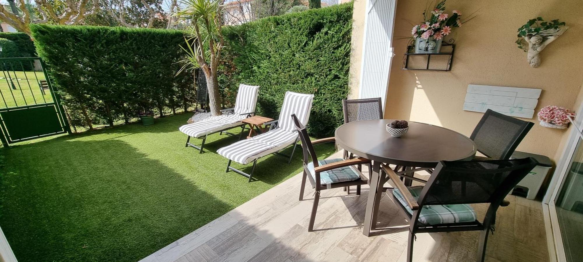 Vidabrava Sagaro Garden, Jardin Privado, Piscina, 150 M Playa Apartment S'Agaro Luaran gambar
